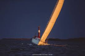 Færderseilasen er en seilregatta i oslofjorden som er arrangert årlig siden 1947 av kongelig norsk seilforening (kns). Premier Faerderseilasen Kongelig Norsk Seilforening