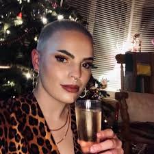 Jade Howell (@jadehowell_)