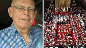 Lowy boss looking for Lavinia buyer