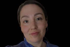 📢 SIUMUT ILULISSAT ATAATSIMEERSUARPOQ Ataatsimeersuariartut uku  siulersuisuni inissisimassasut aalajangerpaat: Siulittaasoq: Paarnannguaq  Mathiassen. Siulittaasup tullia: Tom Ostermann. Aningaaserisoq: Bernhardt  Olsen. Allatsi: Sikkerninnguaq O ...