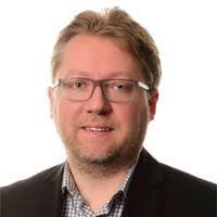 Brian Bednarz's Instagram, Twitter & Facebook