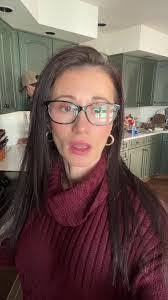 Sharon Slaymaker's Instagram, Twitter & Facebook