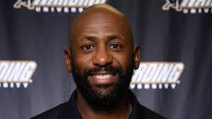 Brandon Hoskins's Instagram, Twitter & Facebook