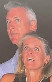 Don't like to be seen in public 🥸😁🤭🫣 Remember we offer curbside pickup  upon request. 📱 ☎️ 📞call in your carryout order 🌮 🌯 🌮 Call  859-304-5177 or order online 📲@ https://losagavesgrill.hrpos.heartland.us/