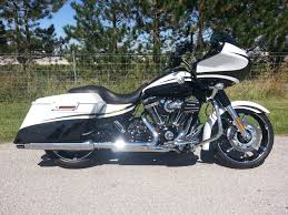 2012 H D Cvo Road Glide Custom Thiel S Wheels H D In Upper Sandusky Ohio Www Twheelshd Com Thielswhee Harley Davidson Harley Road Glide Road Glide Custom