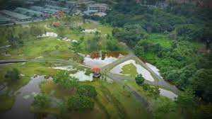 Taman indah, teku bukit aup chinese cemeteries ulu sg merah housing area with over 5000 units properties tiong ung siew garden permai garden lake garden desa satria 1 taman desa kemuyang tradewinds retus plantation matu daro. Tempat Tempat Menarik Di Sibu Taman Tasik Permai Sibu Youtube