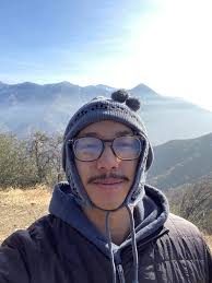 What are some housing options near Case Western campus?