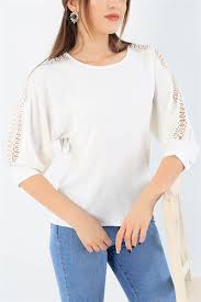 44 95 Tl Kirik Beyaz Dantel Islemeli Pullu Kol Bluz 27823b Modamizbir 2020 Moda Stilleri Bluz Siyah Bluz