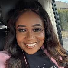 Just sitting and thinking how AMAZING GOD is. I thought i was going through  a storm the last couple of months. I was put