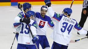 Slovenské národné hokejové mužstvo patrí medzi reprezentačné hokejové mužstvá v elitnej top divízii majstrovstiev sveta. Ms V Hokeji 2021 Analyza Zapasu Svedsko Slovensko Sport Sk