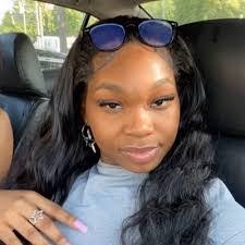 Rianna Taylor's Instagram, Twitter & Facebook