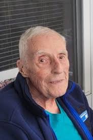 Zachary Zingaro's Instagram, Twitter & Facebook