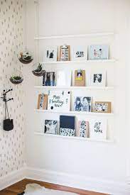 Accrocher Ses Photos Hello Blogzine Www Hello Hello Fr Hello Blogzine Decor Hanging Rope Shelves Rope Shelves