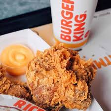 Burger ayam crispy siap disajikan. Promo Dari Grabfood 3 Menu Ayam Di Burger King Ini Wajib Kamu Coba Grab Id