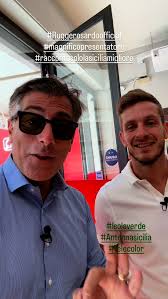 Questa sera? Questa sera a Villasmundo con il comicissimo Gianluca  Barbagallo ed il concerto del mitico Luca Madonia! Grazie al sindaco Peppe  Carta per avermi voluto! #raccontosololasiciliamigliore  #ruggerosardoofficial #magnificopresentatore ...