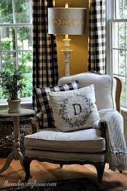 Country living room curtains are not only for protection but also can add a decorative element to your space. Leseecke Fur Mich French Country Living Room Country Living Room French Country Decorating Living Room