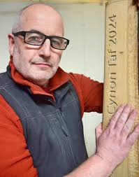 Dadorchuddio Cadair a Choron Eisteddfod 2024