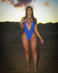 Stephanie Collier - Free pics, galleries & more at Babepedia
