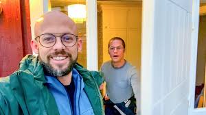 In de laatste aflevering van. Mathias Coppens Brengt Broer Staf Blitzbezoek Showbizzsite