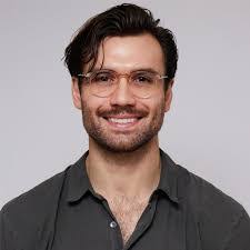 Sergio Borjas's Instagram, Twitter & Facebook