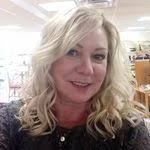 Donna Keklak's Instagram, Twitter & Facebook