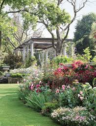 Debby Tenquist S Changing Canvas In 2020 Beautiful Gardens Garden Garden Inspiration
