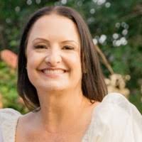 100+ "Amanda Voss" profiles