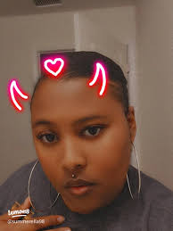 Stylish Birthday Outfit Ideas: Denim & Top Combinations