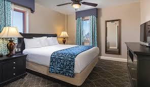 Whether you choose a standard room or spacious suite with a jetted tub. New Orleans Resort Suites