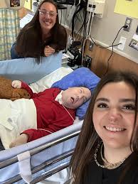 Happy 37th birthday to my sister! Through all the ups and downs you will  always be 10 year old me's dream come true! Bonds are thicker than blood  and our bond is