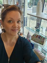 Seen this and thought what a great thing to get in the Haydock area. Are  there anyone local artists who could paint like this. What do you say Paul  Hooton https://www.facebook.com/share/r/SAuCkNZtUdJfUDK8/ |