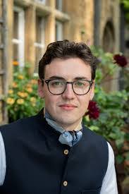 Mark Raisbeck's Instagram, Twitter & Facebook