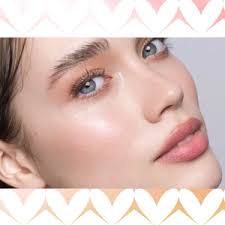 10 sản phẩm dưỡng sáng giúp bạn sở hữu làn da men sứ