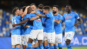 Società sportiva calcio napoli, pe scurt napoli, este un club de fotbal din napoli, italia, care evoluează în serie a. Napoli L Allenamento Della Squadra In Vista Dell Az Video Gonfia La Rete