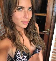 Periodista deportiva, conductora en @ciudad_magazine en el club de la mañana de 11:30 a. La Foto Mas Hot De Mina Bonino En Ropa Interior Infobae Ropa Interior Ropa Fotos