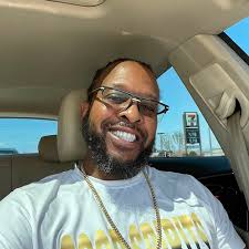 Kyrie Irving rocking the Anta Kai 1s "Chief Hélà" in Game 1 of WCF