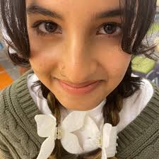 🦋𝒩𝑒𝑜 𝒮𝓅𝑜𝓉𝓁𝒾𝑔𝒽𝓉🦋 Veda *ΛNTHEIĂ* Bireddy #87 ✩Big Sister✩  Soyeong *Solaura* Kacvinsky #77 ✩Year✩ sophomore ✩Major✩ earth &  environmental sciences ✩Minor✩ English ✩Ethnicity✩ Indian 🇮🇳 ✩Favorite  food✩ gobi manchurian ✩Hobbies ...