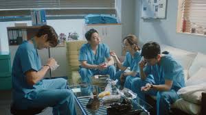 In philippine time, according to a soompi report on thursday. Hal Terbaru Dari Hospital Playlist Season 2