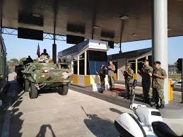 Sama ada tukar ke jabatan yang lain ataupun berhenti terus dan cari kerja lain. Konvoi Tempur Peringkat 2 Berita Tentera Darat Malaysia Facebook