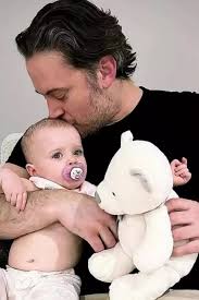 Gary Lucy makes pointed dig at ex Laura Anderson after being branded  'deadbeat dad'