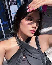 Gao Vue's Instagram, Twitter & Facebook