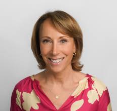 Delighting clients along the entire advisor-client journey