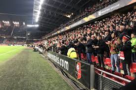 Les boutiques officielles du roazhon park et de la gare de rennes vous accueillent du lundi au samedi, et. Ligue Europa La Billetterie Pour Rennes Arsenal Ouvrira Samedi 2 Mars Pour Le Grand Public Bretagne Actu