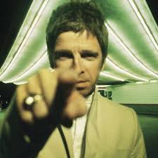 Noel Gallagher takes flight solo