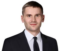 Felix Hutton's Instagram, Twitter & Facebook