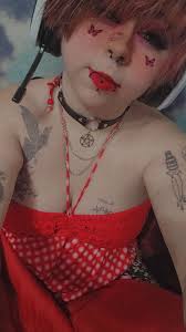 Add up my snap and my instagram I'm a 23 yr old content creator, gem20022  snap and sugarcookie696 is my instagram hmu!!! First time customers get a  hell of a good deal |