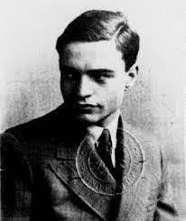 Klein Family History: Last Name Origin & Meaning