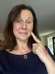 Benefits of tinted moisturizer for summer