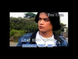 Jadilah aku pengingat yang setia. Bpr Aku Hanya Serangga Karaoke Tanpa Vokal By Jem 5150