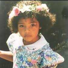 Ruth Henry (@ruthhenryxx)